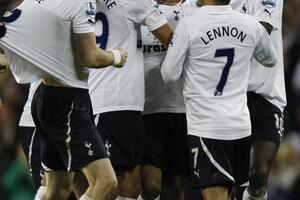 Totenhem savladao Everton, sada je uz rame Junajtedu