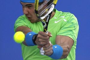 Nadal pobijedio Federera u Abu Dabiju