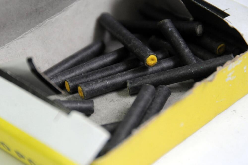 petarda, Foto: Luka Zeković