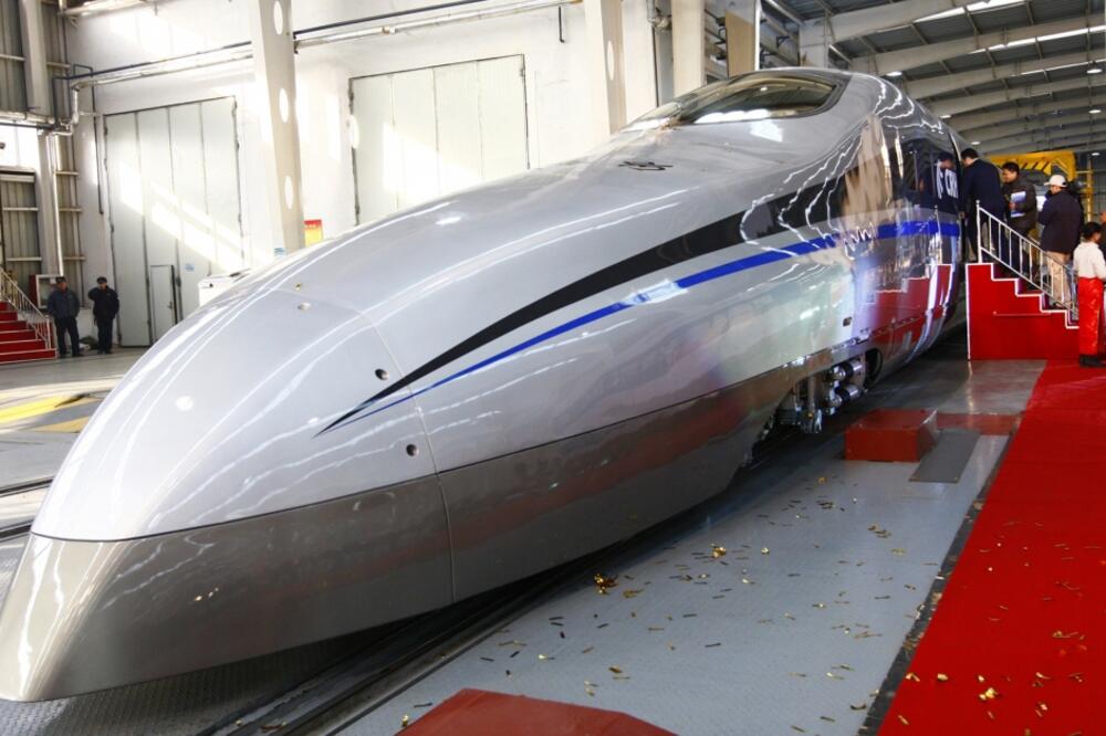 brzi voz, Foto: Rojters