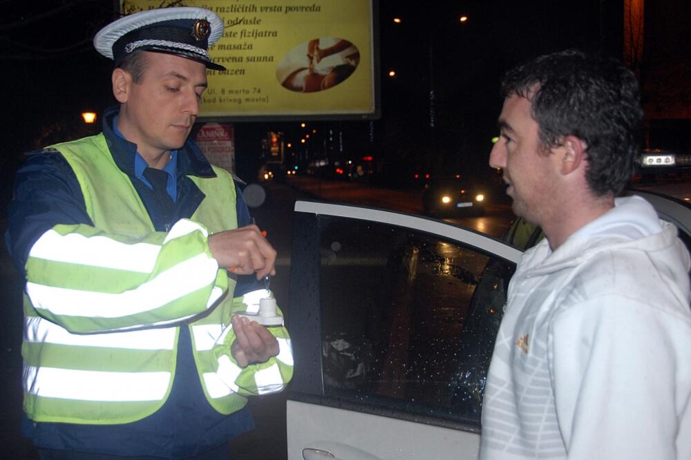 policija, vožnja, alkohol, Foto: Arhiva "Vijesti"