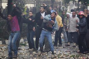U sukobima vojske i opozicije u Kairu 17 mrtvih