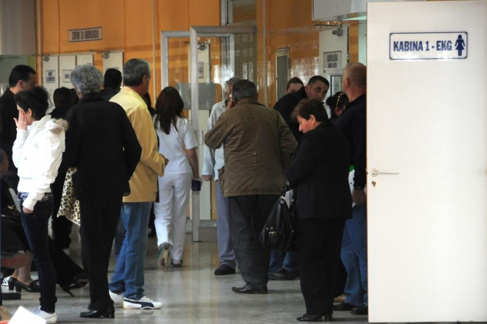 bolnica, KC, Foto: Boris Pejović