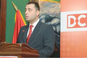 Ljudski patuljci žale što neće biti dio građanskih promjena