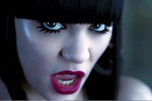 Džesi Džej želi da se ugoji u 2012.