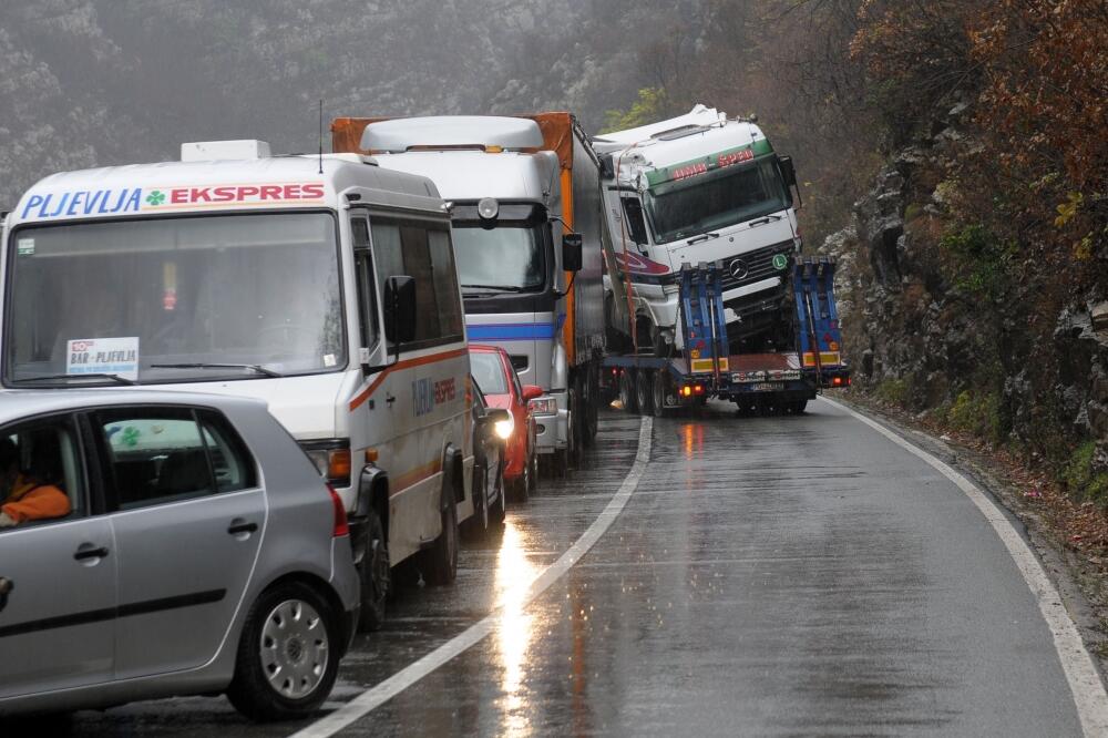 Udes Platije, Zvezdan Petković, Foto: Savo Prelević