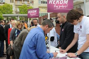 Novi iskorak u staru brazdu