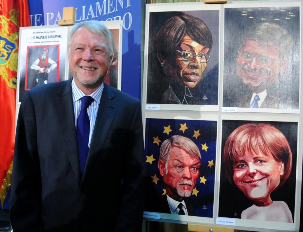 Skupština karikature Darko Drljević