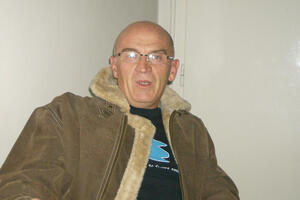 Grobar iz Nikšića tražio  naknade za  prekovremeni, pa ostao bez...