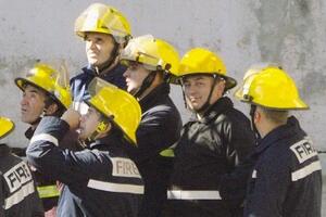 Vatrogasci dobili kacige sa hendsfri vezom