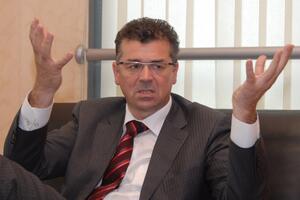 Gvozdenović: Bez dokaza me anatemišu i proglašavaju krivcem