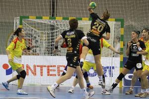 Rapsodija protiv Kine, Crna Gora u osmini finala