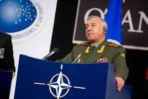 General Makarov:  Zapad gura Rusiju u trku za naoružanje