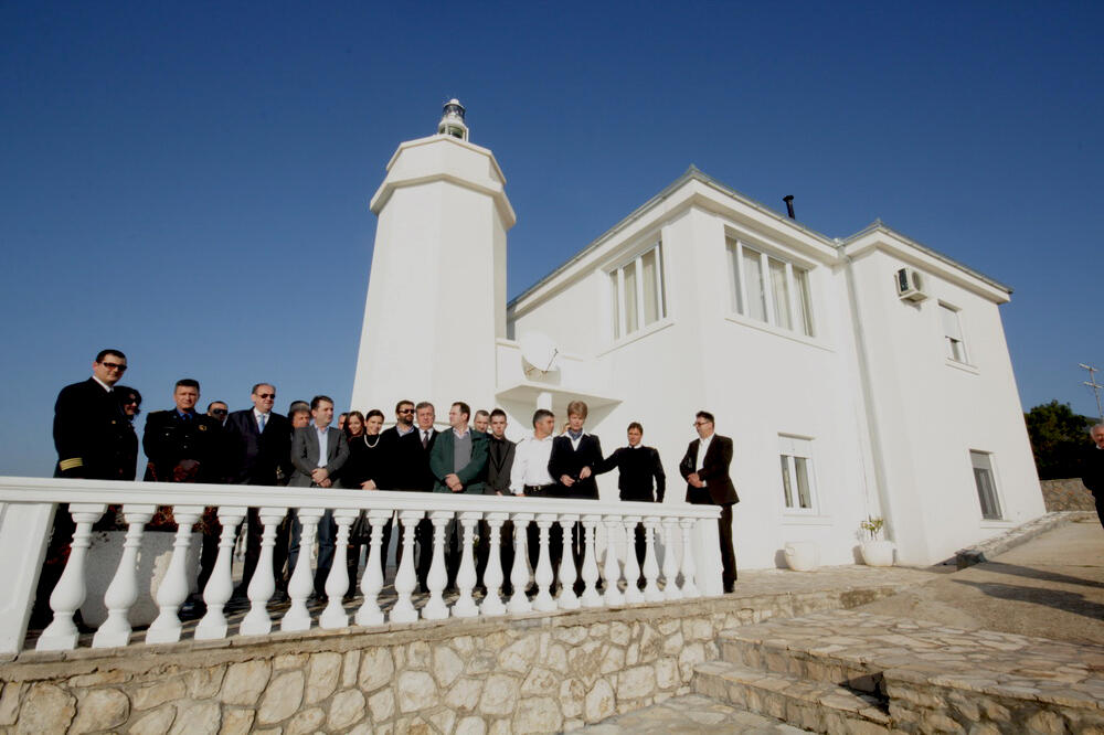 poslanici, svetionik, Foto: Bato Mehmedovic