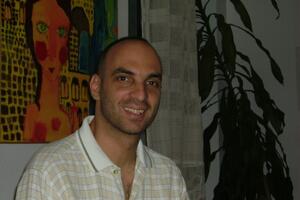 Dio Foruma 2010 osniva političku partiju