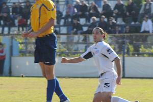 Simović: Pobjeda bi nas vratila u trku