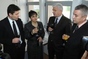 U Podgorici otvorena kancelarija za besplatnu pravnu pomoć