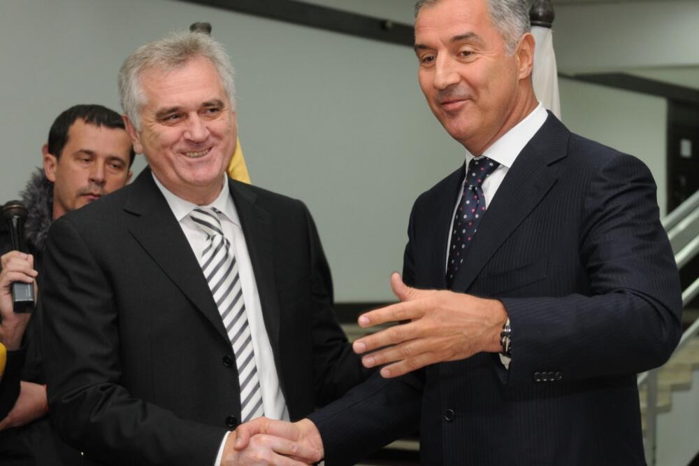 Tomislav Nikolić, Milo Đukanović, Foto: Savo Prelević