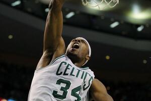 Pol Pirs na meti Unikahe