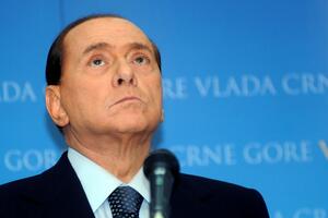 "Vero amore" - novi album Silvija Berluskonija