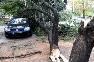 Boje jutra: Kome se obratiti kada vam nevrijeme uništi imovinu?