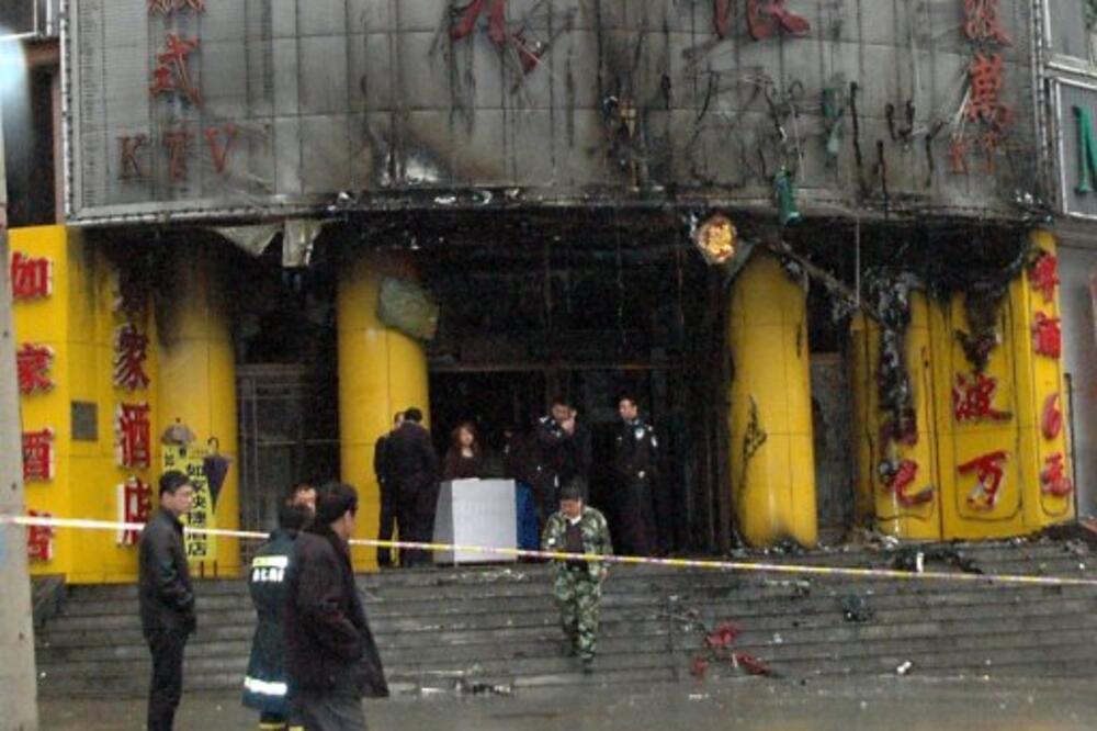 Hotel, Kina, požar, Foto: AFP