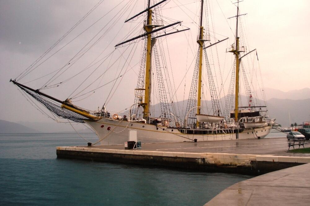 Jadran brod, Foto: Siniša Luković
