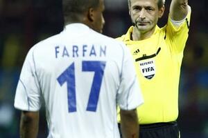 Martin Etkinson sudi meč Češka - Crna Gora