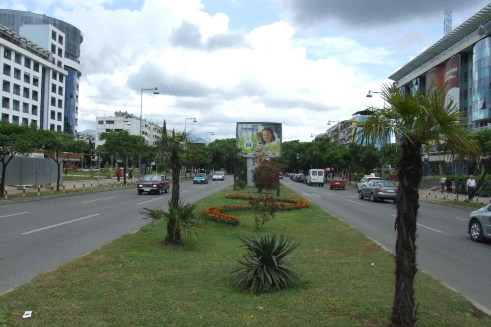 Bulevar Sv. Petra Cetinjskog, Foto: Vesko Belojević