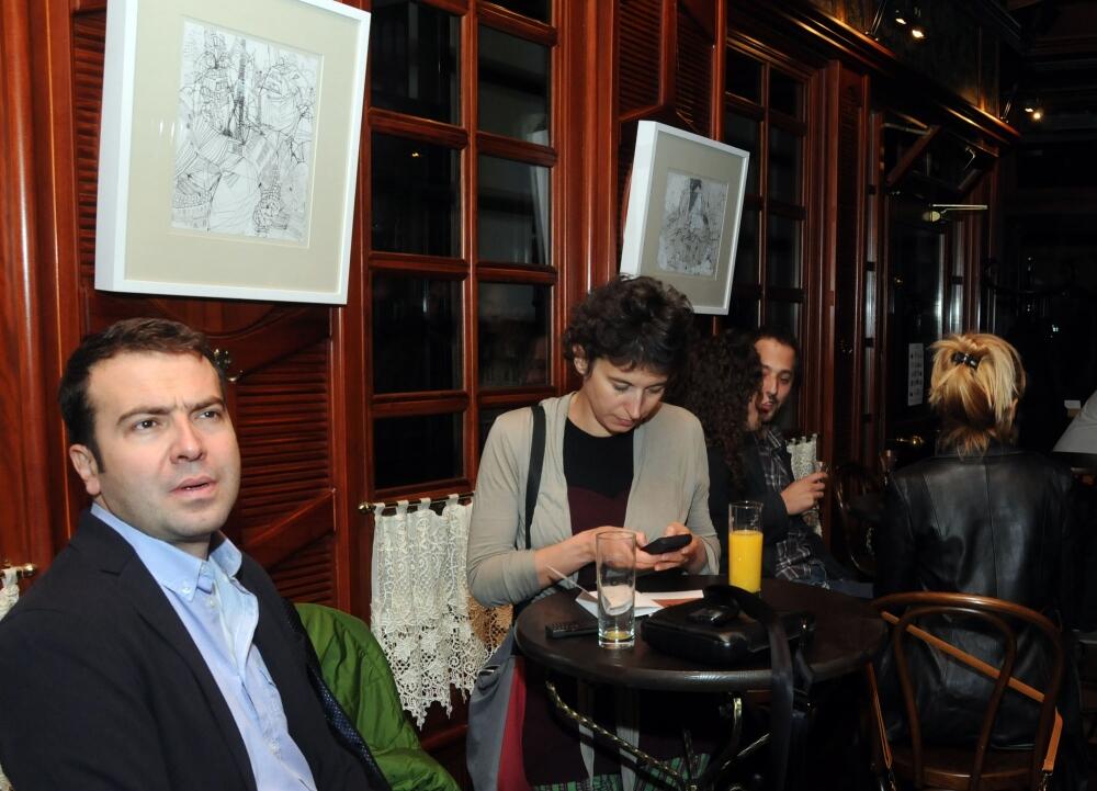 Kafe Nero - izložba