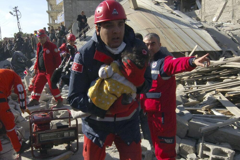 turska, zemljotres, oktobar 2011, Foto: Reuters