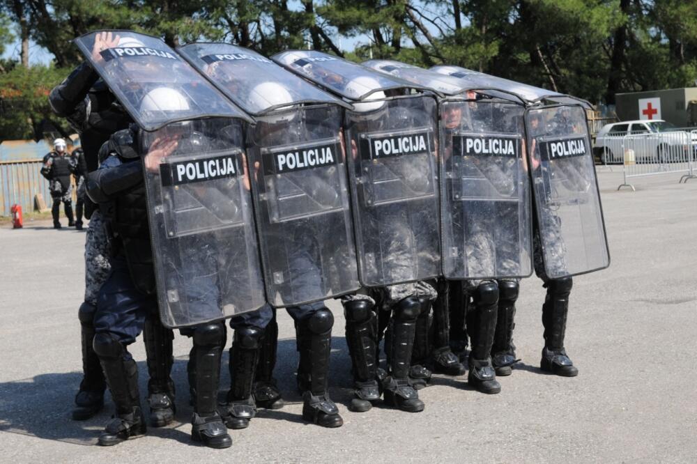 Posebna jedinica policije, Foto: Savo Prelević