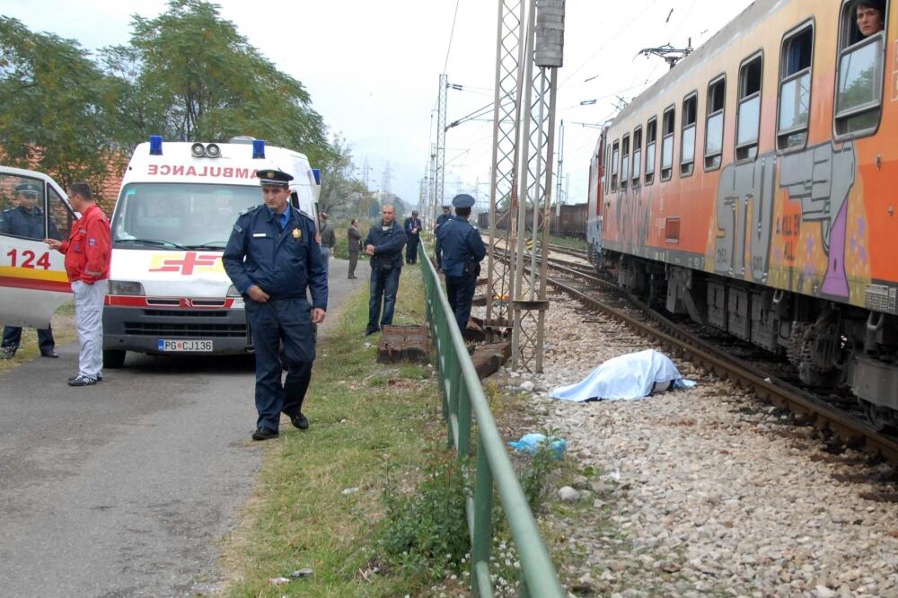 pružni prelaz, Stari Aerodrom, Foto: Zoran Đurić