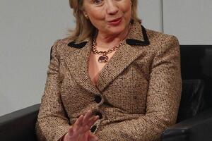 Hilari Klinton se povlači iz politike