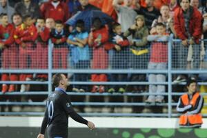 Tri meča suspenzije: Engleska bez Runija u Poljskoj i Ukrajini?