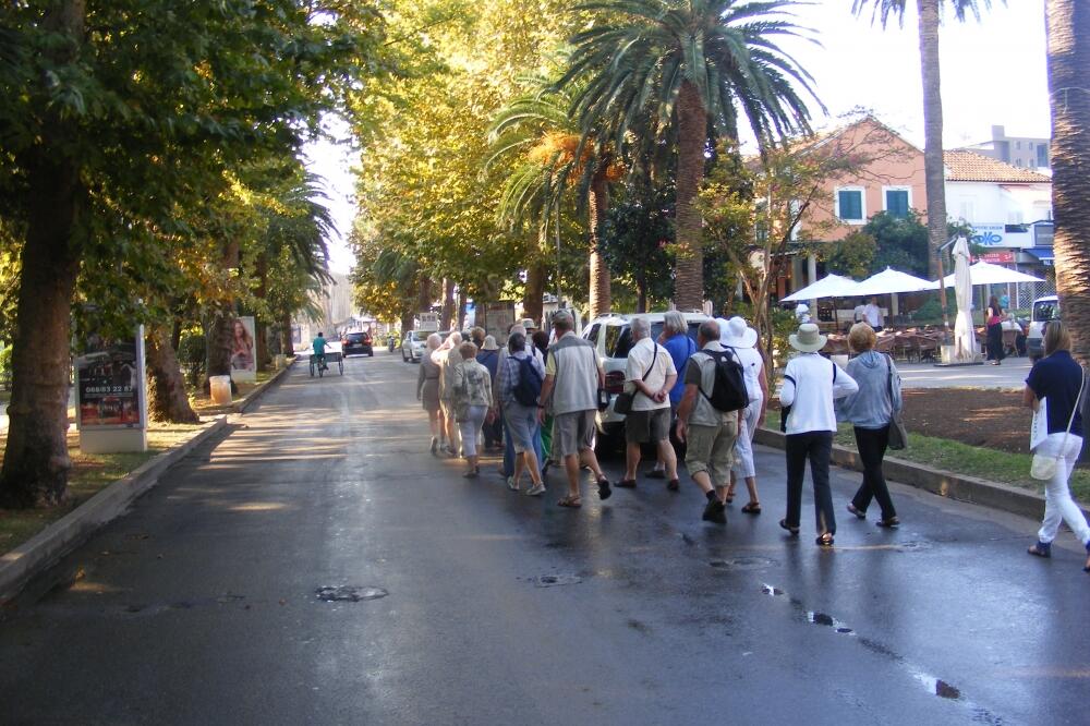 Turisti, stranci, starci, Foto: Vuk Lajović