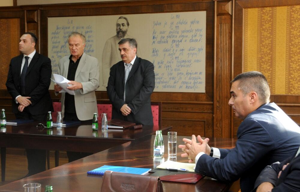 Veljović, magistarski