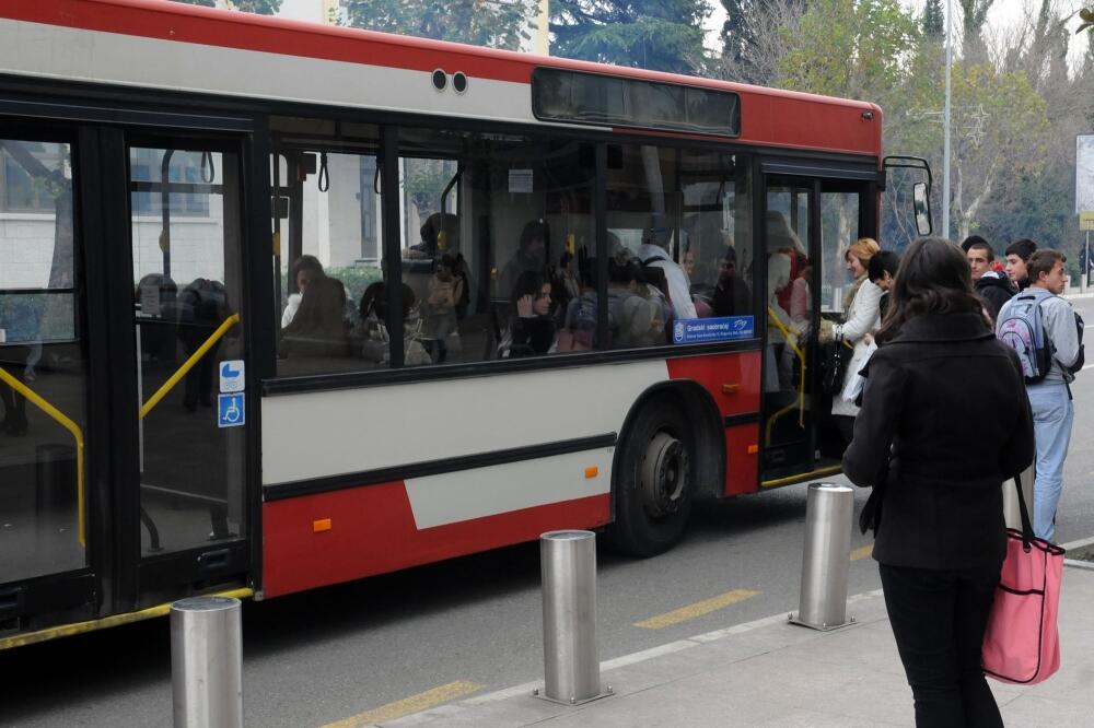 autobus, Foto: Luka Zeković