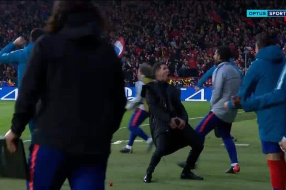 Kontroverzno slavlje Simeonea