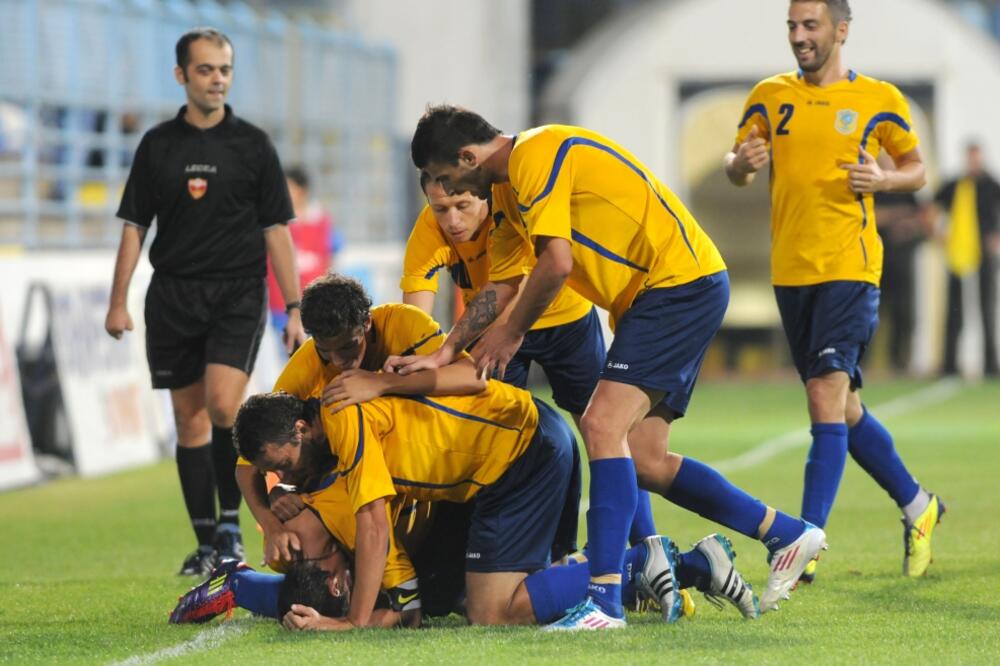 Fudbaleri Mogrena, Foto: Savo Prelević