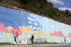 Academic painters decorate Bijelo Polje