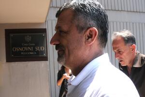 Popović, Kočan i Pavlović su  otimači  tuđih zasluga