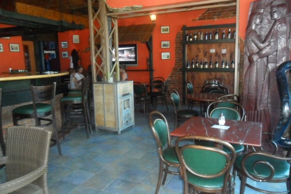 kafić, Kolašin, Foto: Dragana Šćepanović