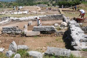 Je li arheologija važna? Naravno, ali za ozbiljnu državu