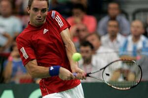 Troicki izgubio od Nalbandijana, Argentina vodi u Beogradu