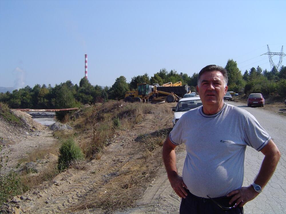 Vladimir Stanimirović pored deponije