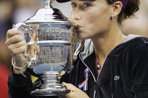 Stosur u nevjerici, Serena priznaje poraz