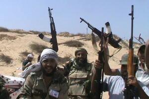 U sukobu dvije grupe libijskih pobunjenika poginulo 12 ljudi
