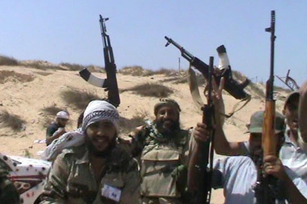 libijski pobunjenici u Zaviji, Foto: Aol