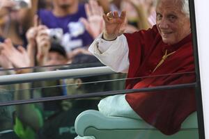 Papa: Nasilje ne smije da se sprovodi u Božje ime